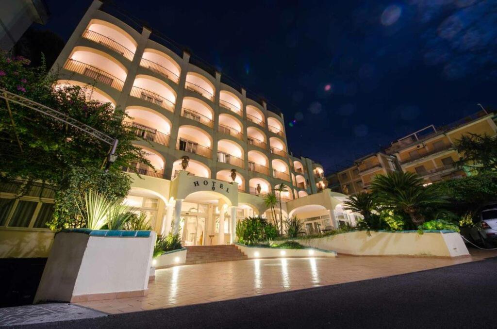 Hotel San Francesco 마이오리 외부 사진